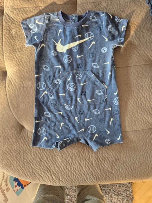 Гащеризон Nike- 9-12 месеца.
