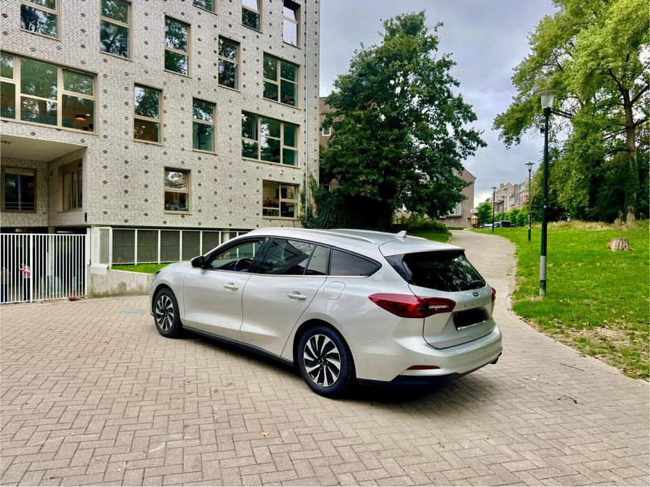 Ford focus EcoBoost hybrid