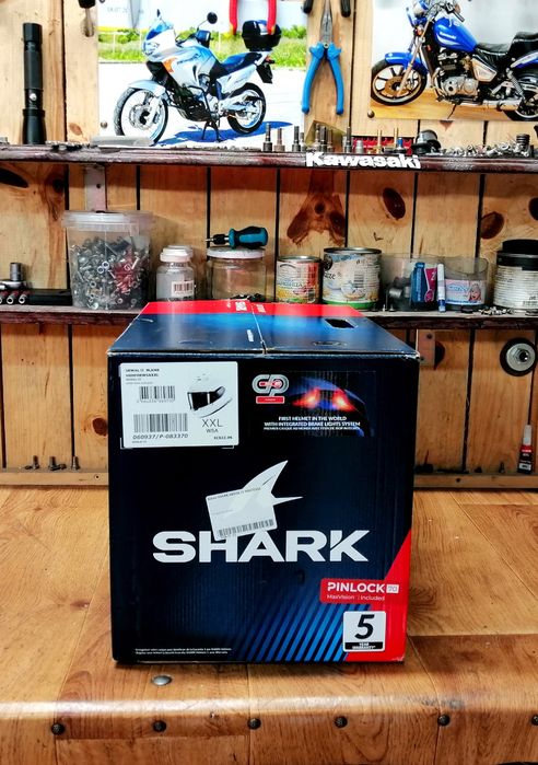 Каска за мотор shark skwal i3