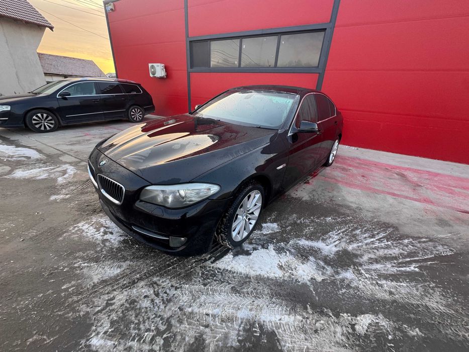 Dezmembram BMW F10 520d 2012 184cp automat