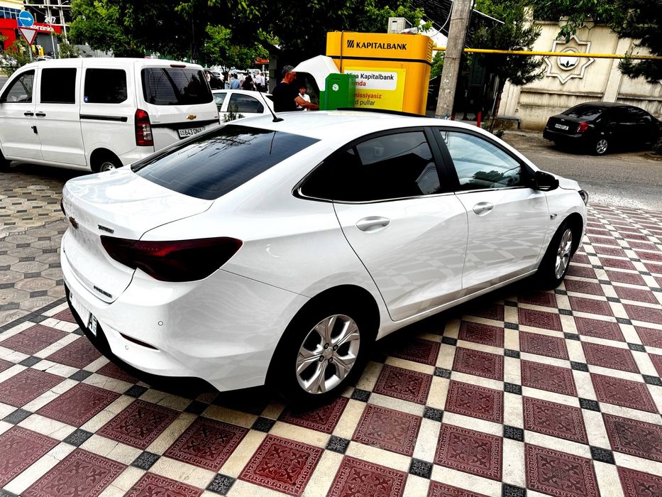 Onix Primer Plus sotiladi