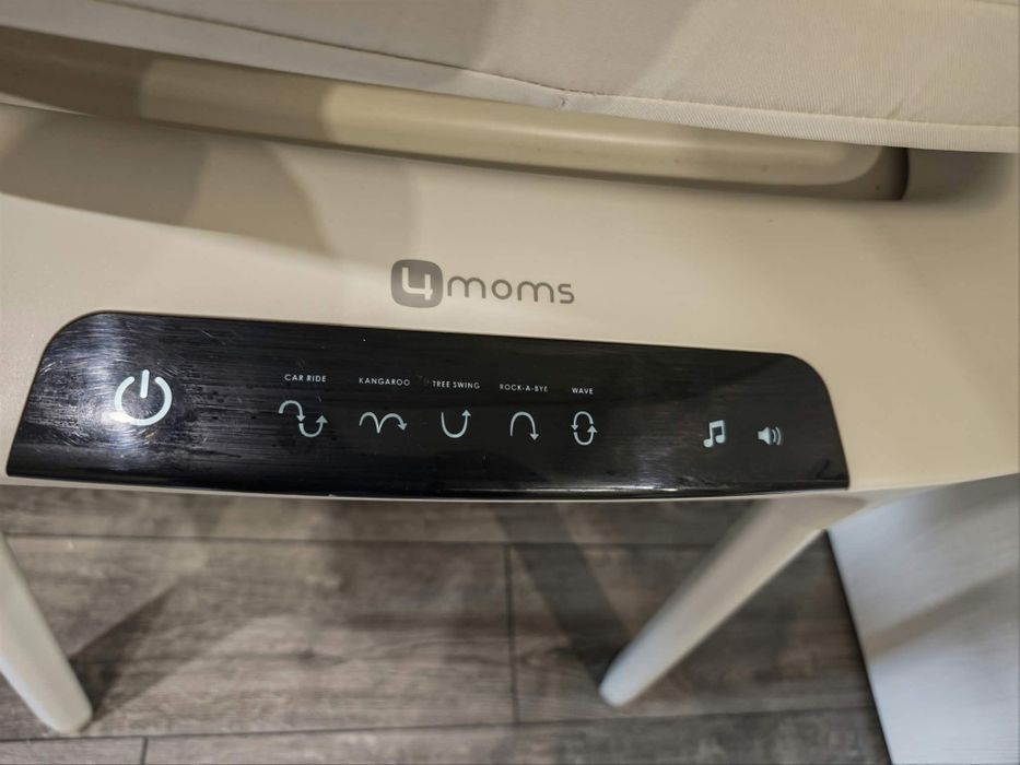 Бебешка кошара 4moms