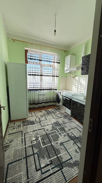 Sayrob oshxonasi yoni 3 etaj 2 hona barcha sharoitlari mavjud