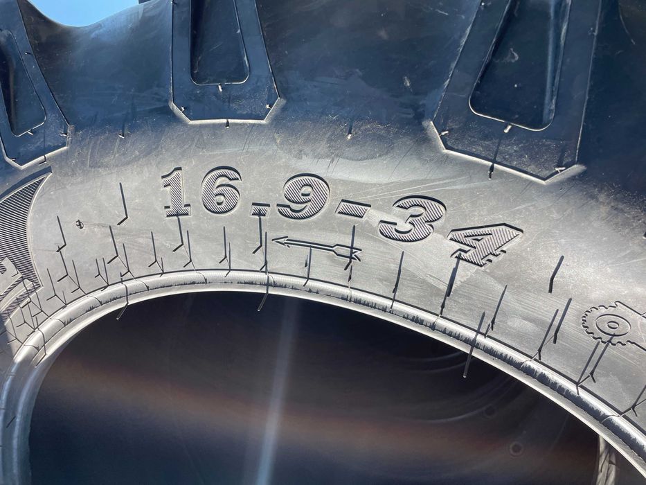 Cauciucuri noi OZKA 16.9-34 Anvelope noi tractor R34