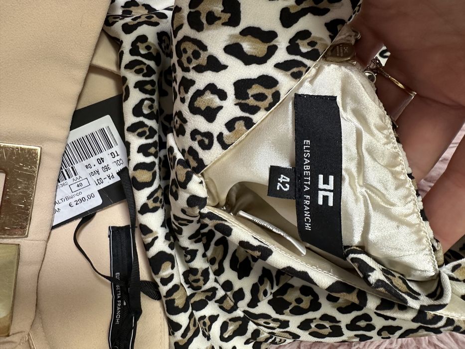 Top elisabetta franchi