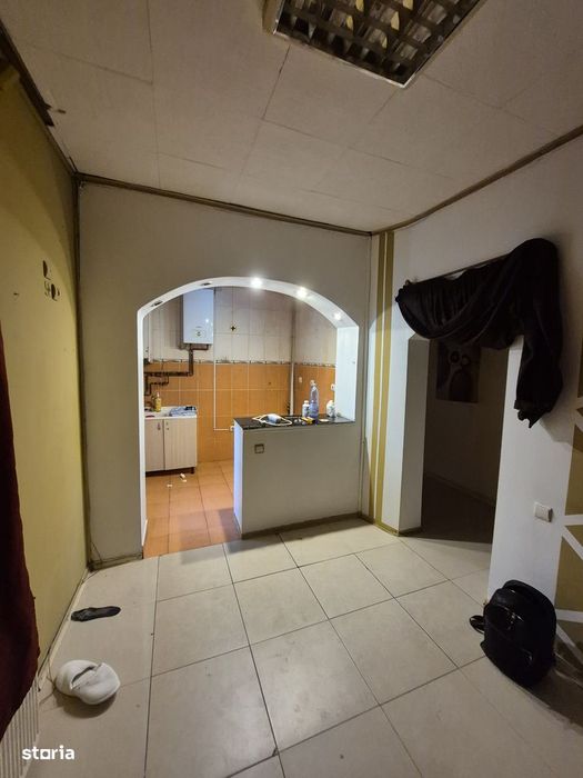 Vila cu 6 camere de inchiriat Piata Muncii - Calarasilor