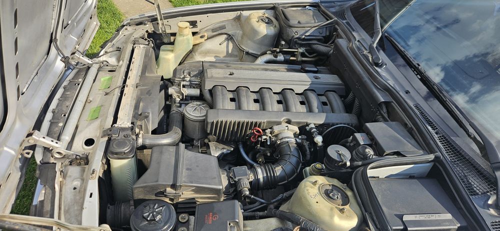 Bmw E 34 520 i 150 HP  fara rugina stare f buna