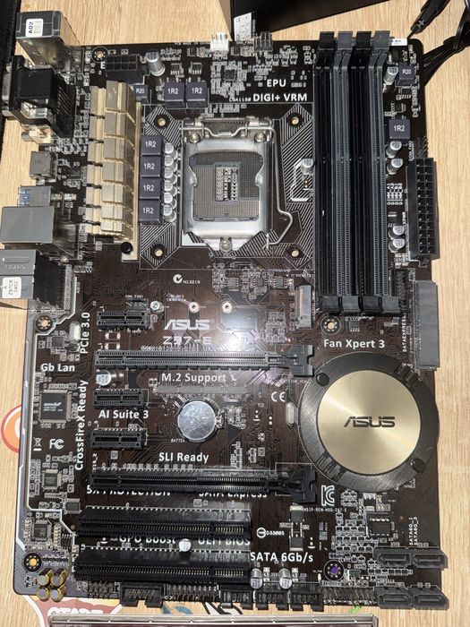 Placa de baza Asus Z97-E defecta
