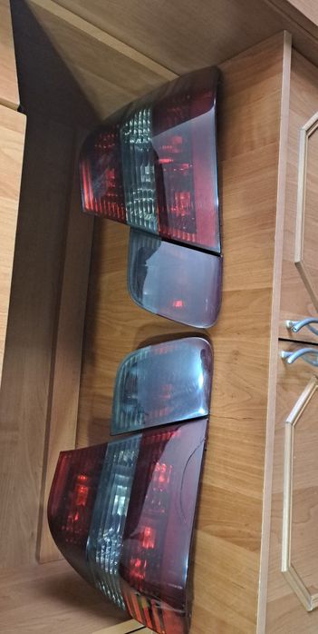 Vând stopuri BMW E46 vopsite