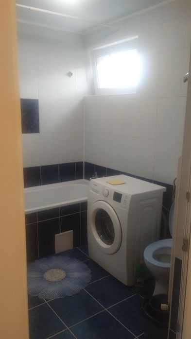 P.F Închiriez Ap 2 camere