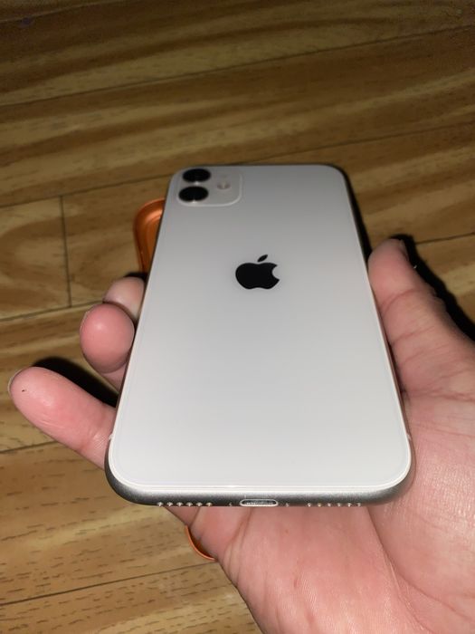 iphone 11 с гарантий