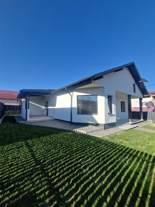 Casa de vanzare Margineni la dezvoltator