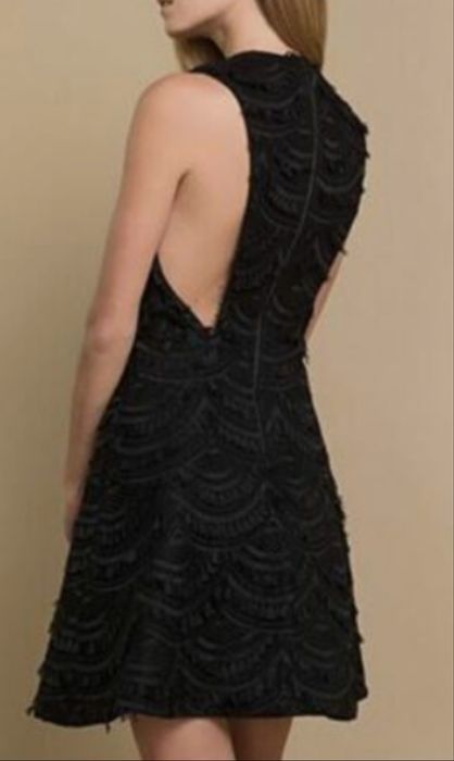 Maje дантелена рокля