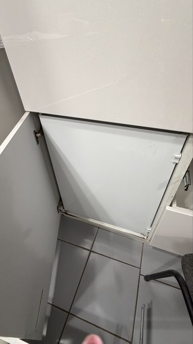 Холодильник с пеналом