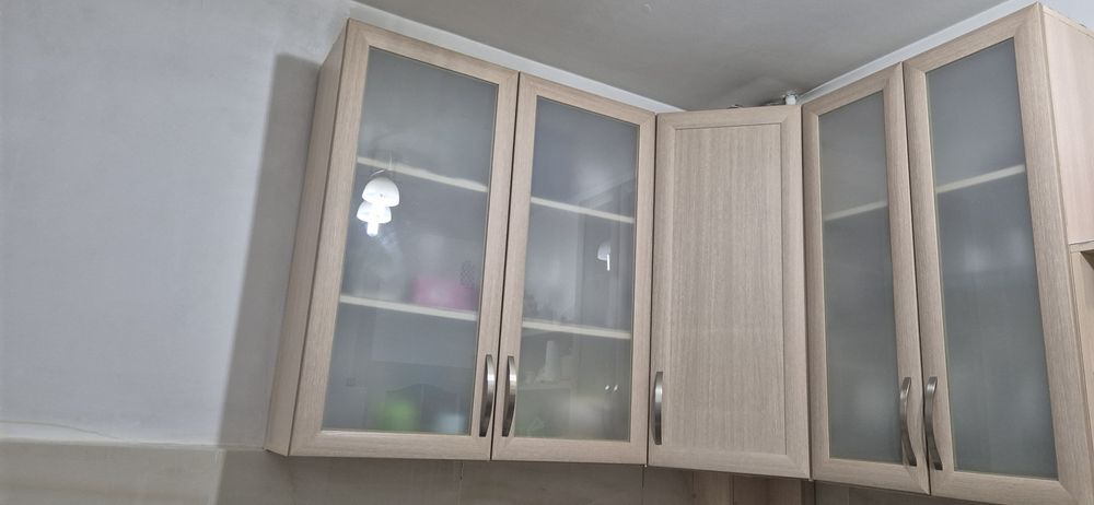 Кухонные шкафы, навесные