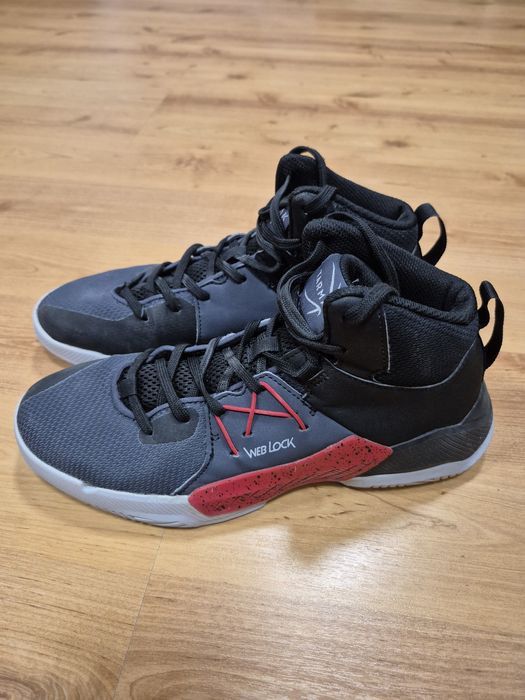 Баскетболни обувки Tarmak