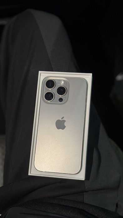 Продам iPhone 15 Pro