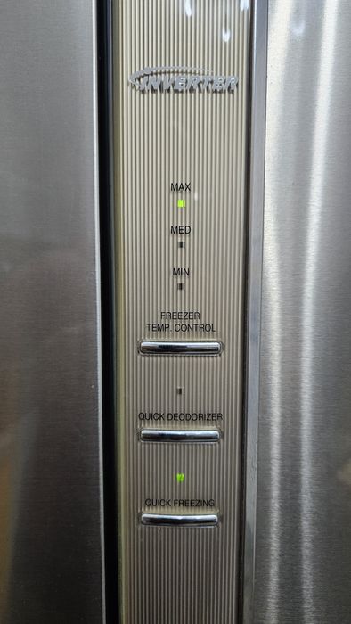 Продам холодильник PANASONIC