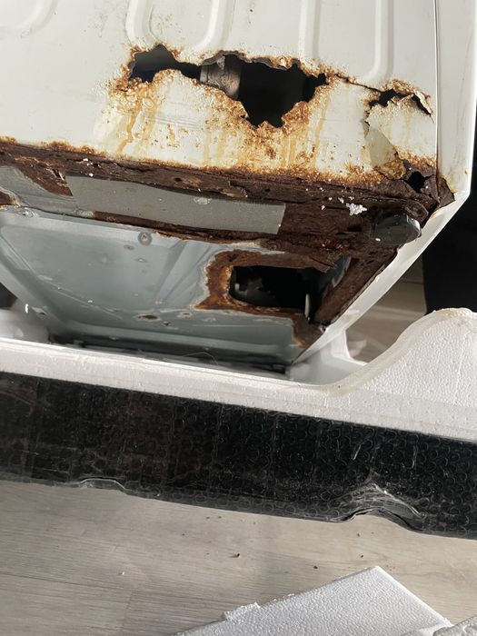 Продам стиральну машину