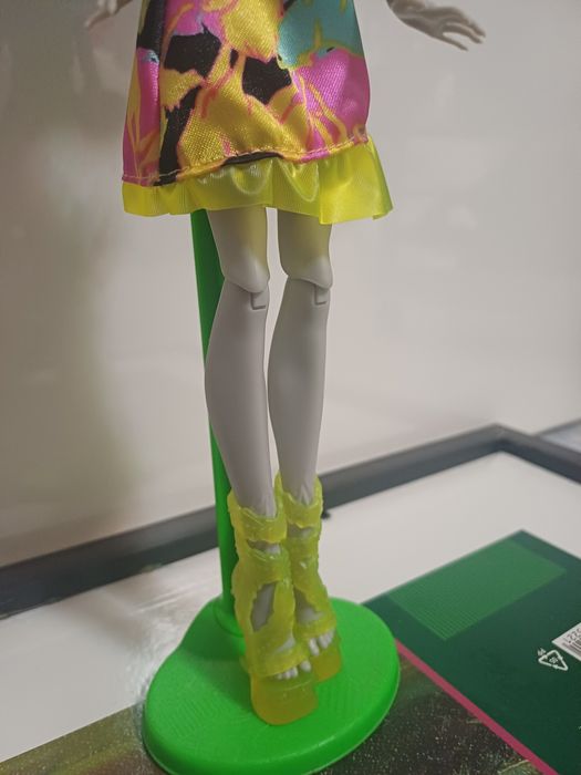 Кукла монстер хай