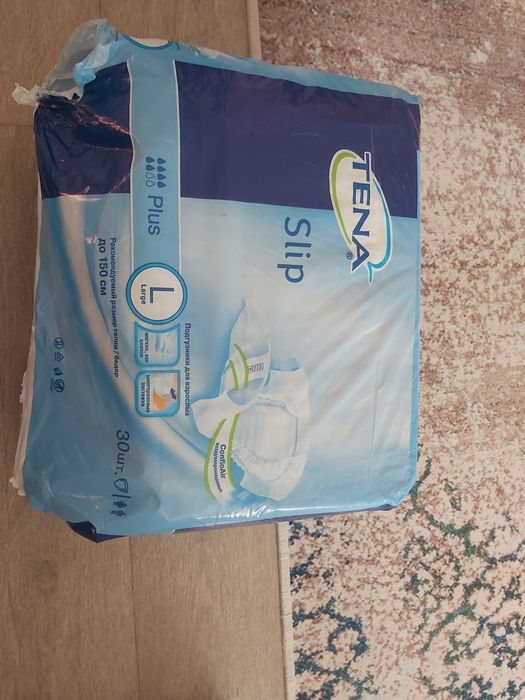 Продаю памперсы.