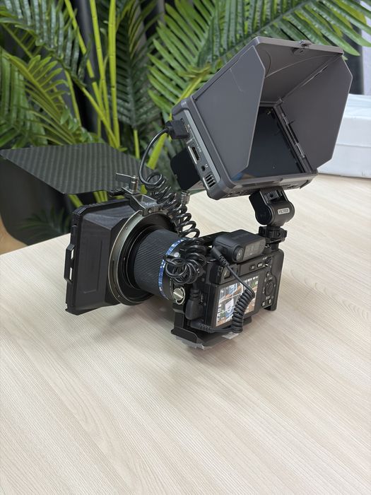 Продам Sony 6400