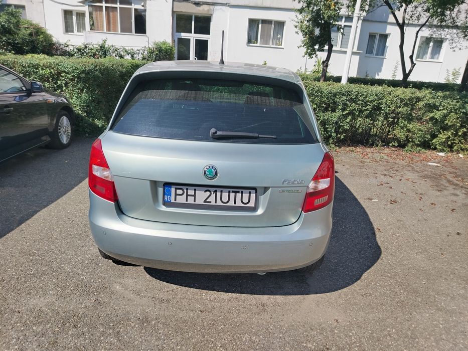 SKODA Fabia 2011 — imagine 5
