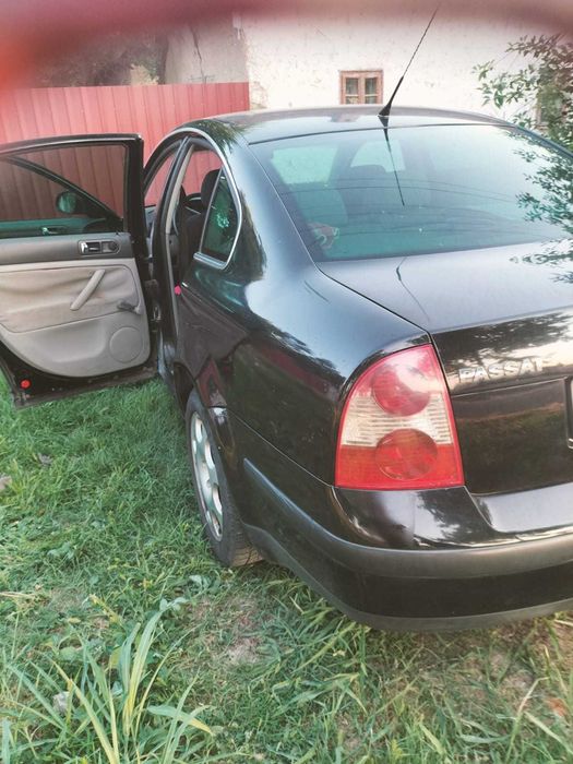 VOLKSWAGEN Passat 2004 — imagine 2