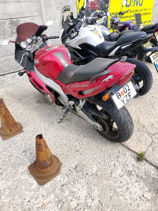 YAMAHA YZF 600 Thundercat