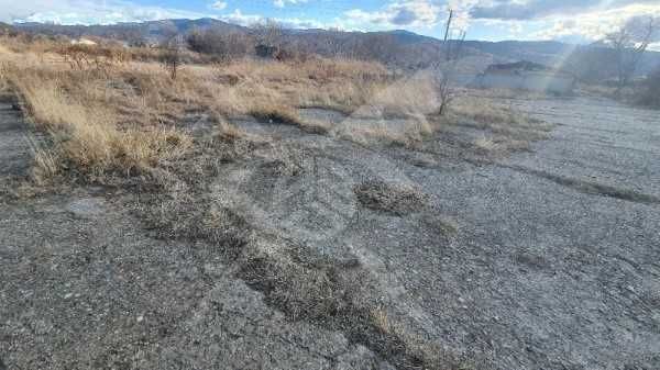 Продава се Парцел в с. Първенец, Област Пловдив - 3170 кв.м за 60 €/кв.м - Снимка #2