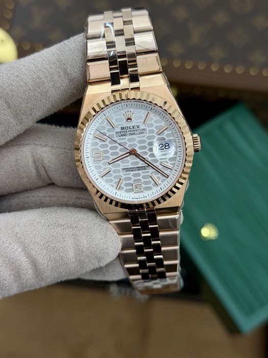 Rolex Land-Dweller Everose Gold  40mm