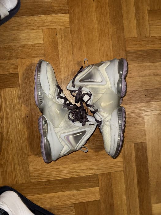 Баскетболни маратонки lebron 19 XIX