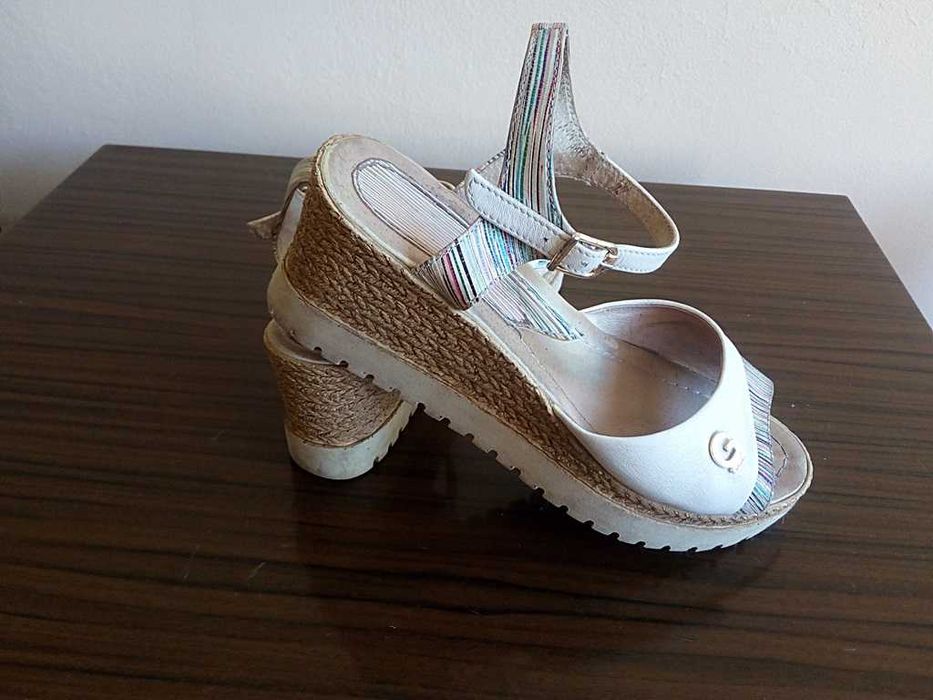 Сандали естествена кожа номер 39