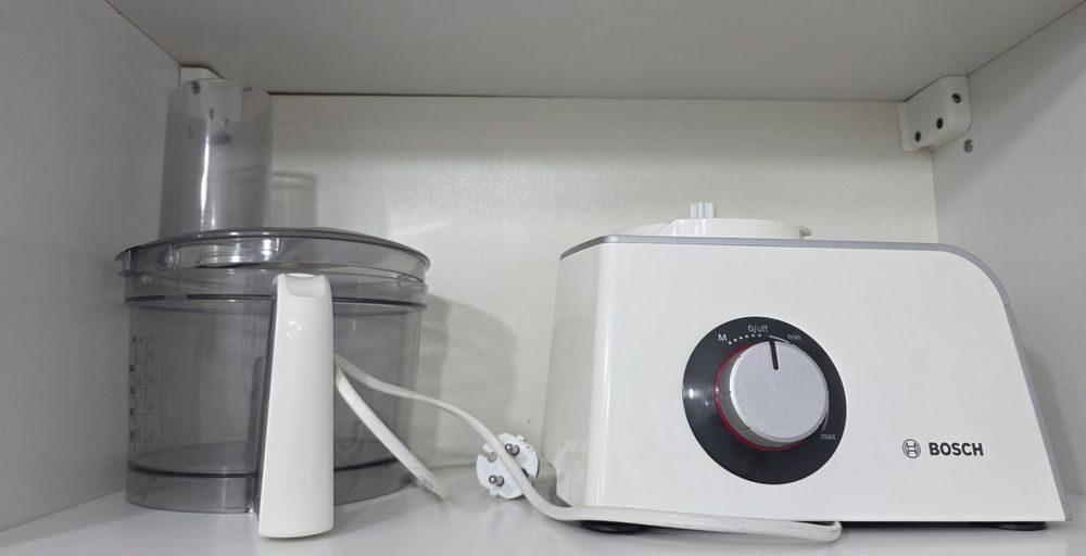 Продается кухонный комбайн Bosch MCM4200/01