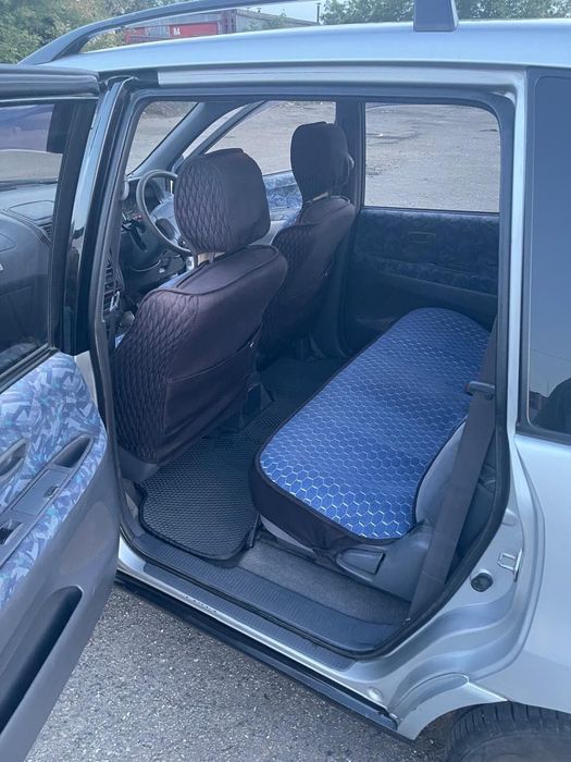 Продам автомобиль Toyota ipsum