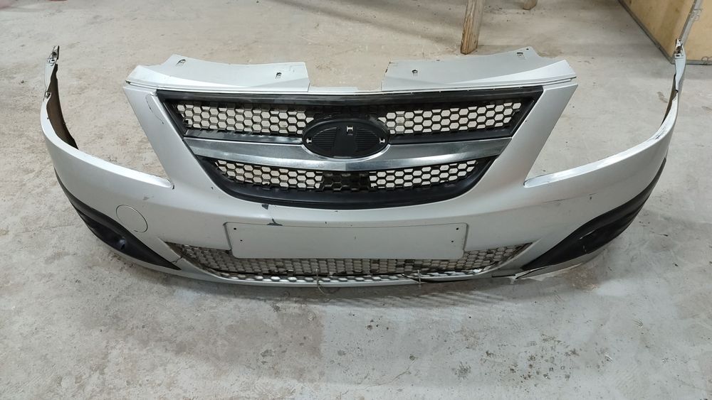 Запчасти на Ларгус.