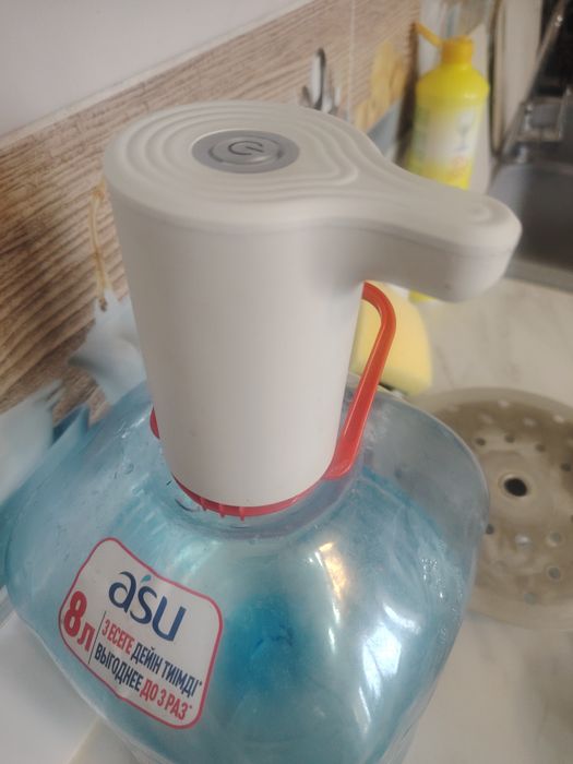 Водяной насос помпа