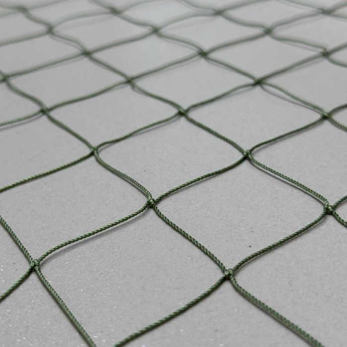 Дель капроновая узловая