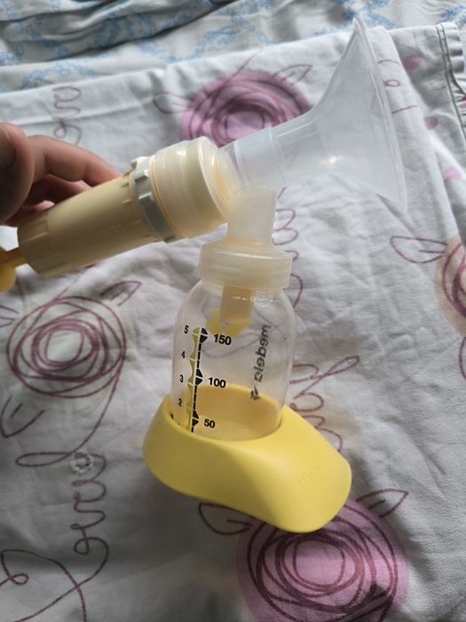 Продам молокоотсос Медея