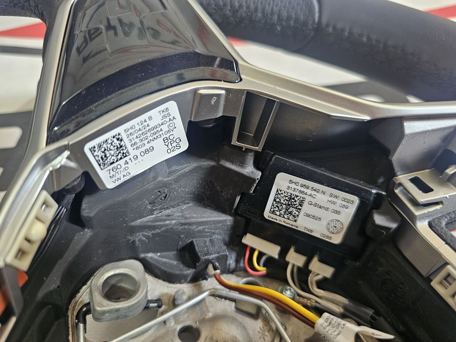 Volan VW Golf 8 Passat Arteon Touareg R-Line cod 5H0124B / 760419089