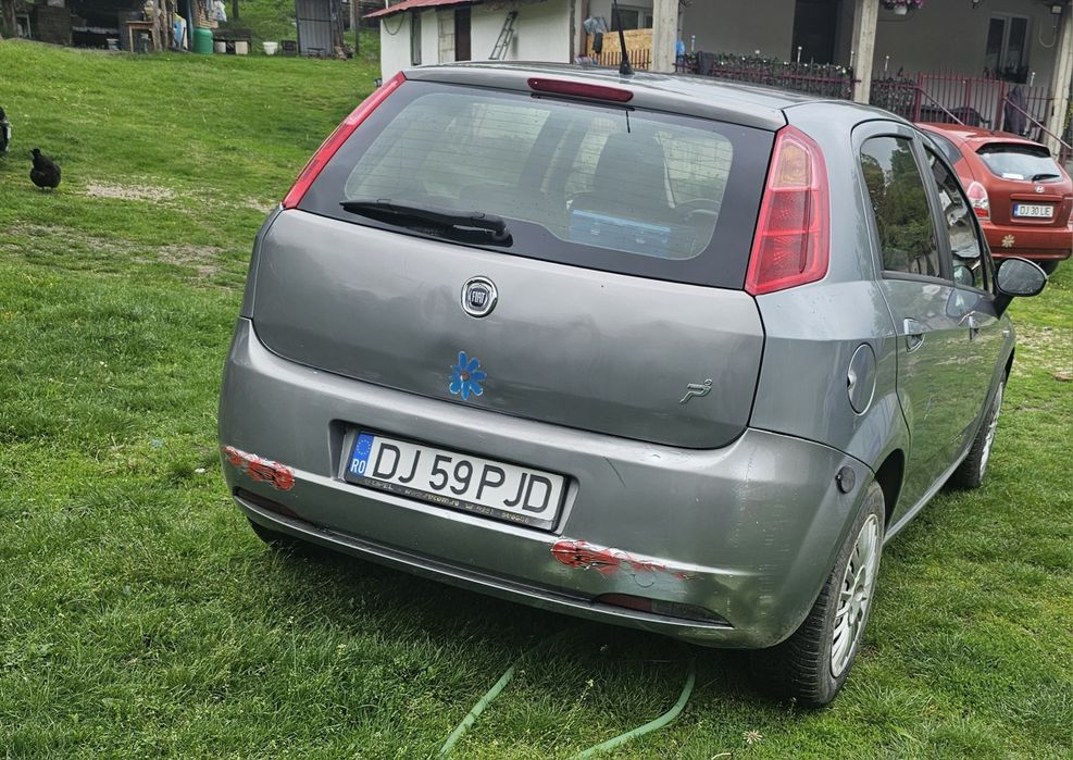 Vând Fiat Punto  an de fabricatie2007 GPL și benzină