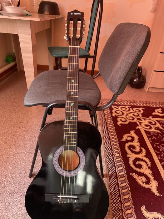 Гитара классическая