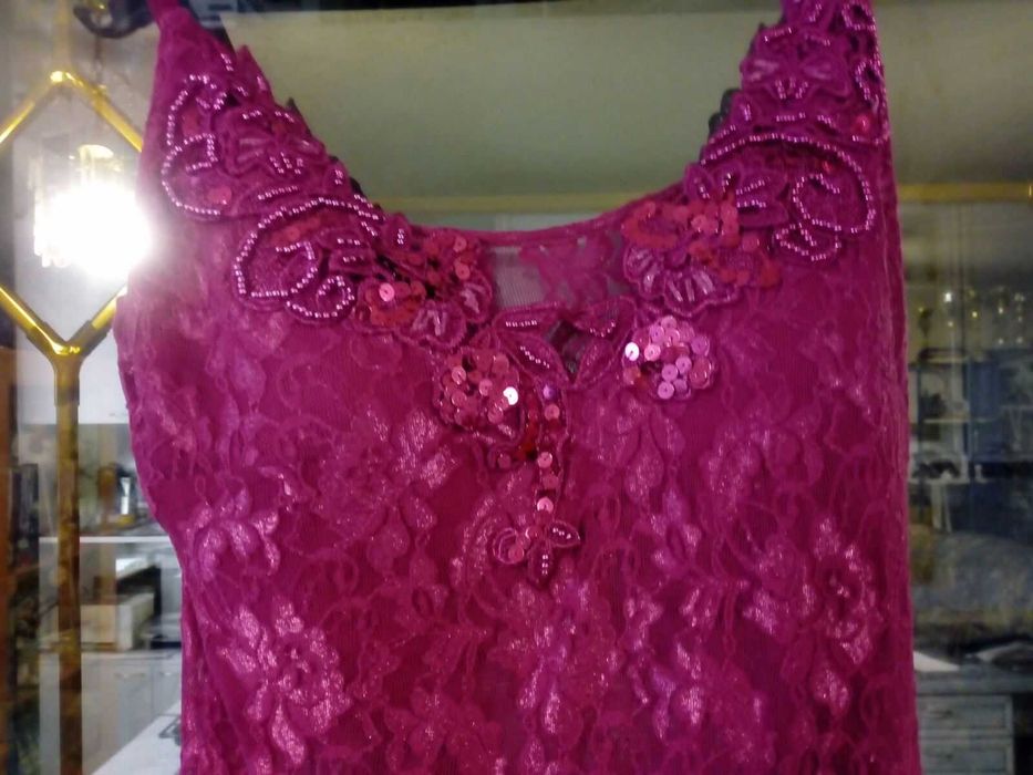 Дълга елегантна рокля- за бал или др.официален случай-циклама