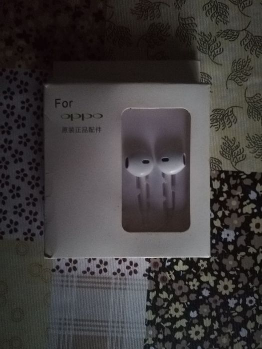 Проводные наушники oppo новые