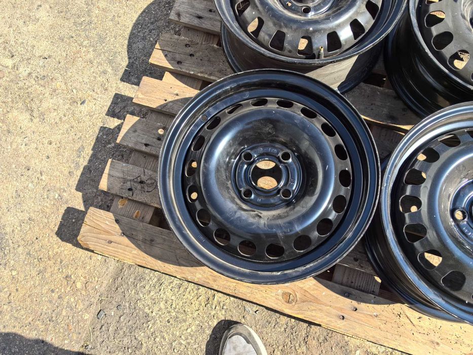 14 цола 4 х 100 мм Опел Корса и други - 5,5 Инча / ЕТ 39 - НОВИ