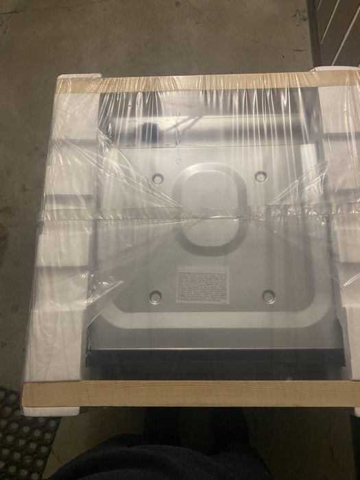 Духовой шкаф Hansa