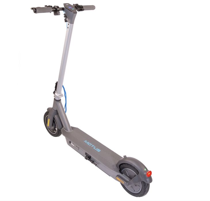 trotineta inchiriat Glovo/Wolt/Tazz