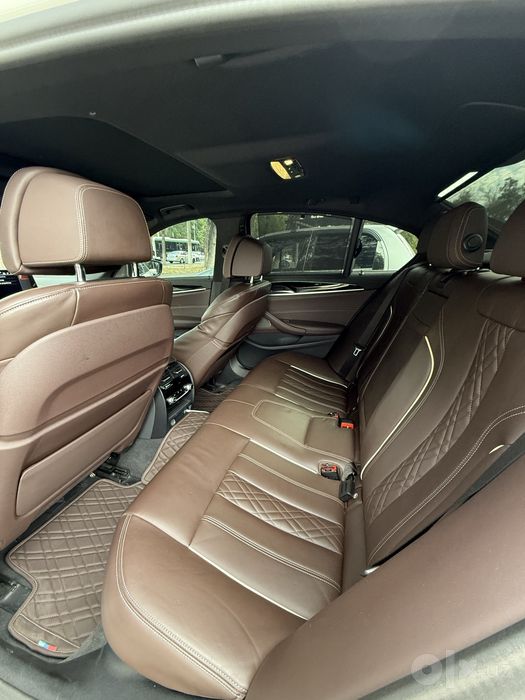 BMW 5 Seria G30 530E sotiladi ulgurib qolila
