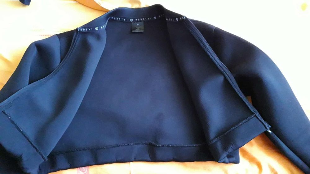 Дамска спортна горница от Холандия