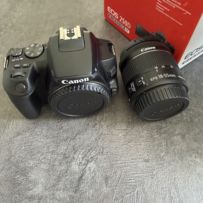 Продам Canon EOS 250D Kit 18-55mm IS STM